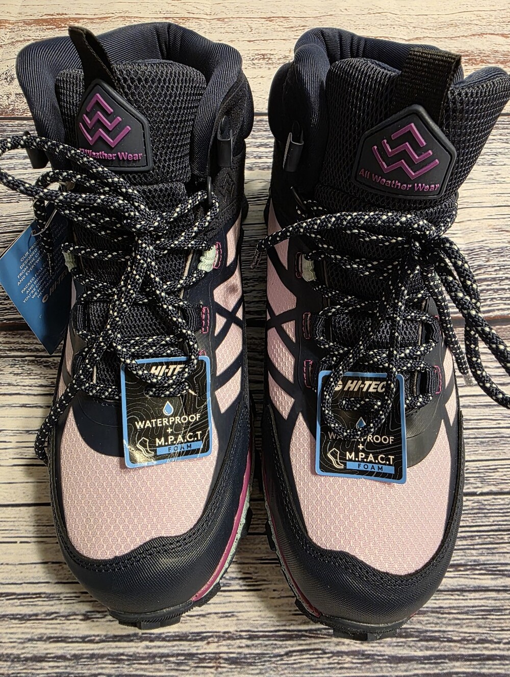 New Hi-Tec Women's Size 8 Waterproof Hiking Boots